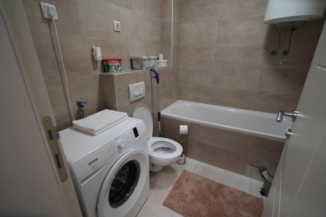 Apartman Jelena Subotica Buitenkant foto